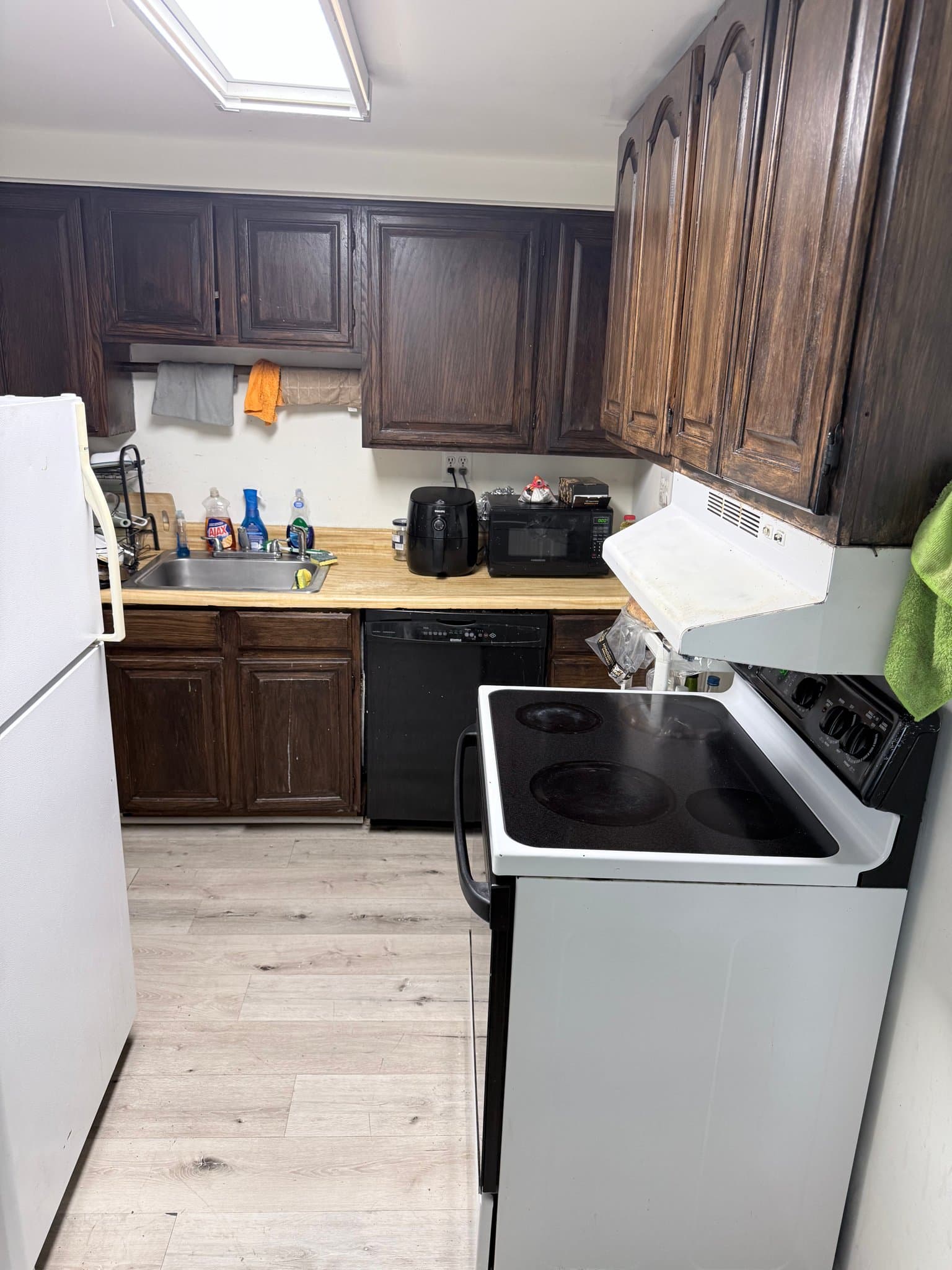 Falls Church Single Room: 114 S Lee St