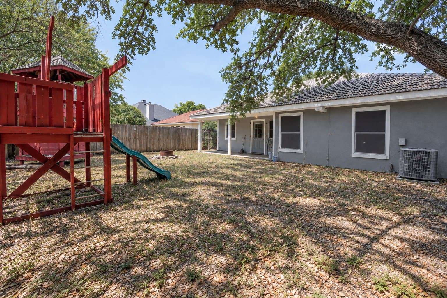 Fort Worth House: 4120 Tulip Tree Court