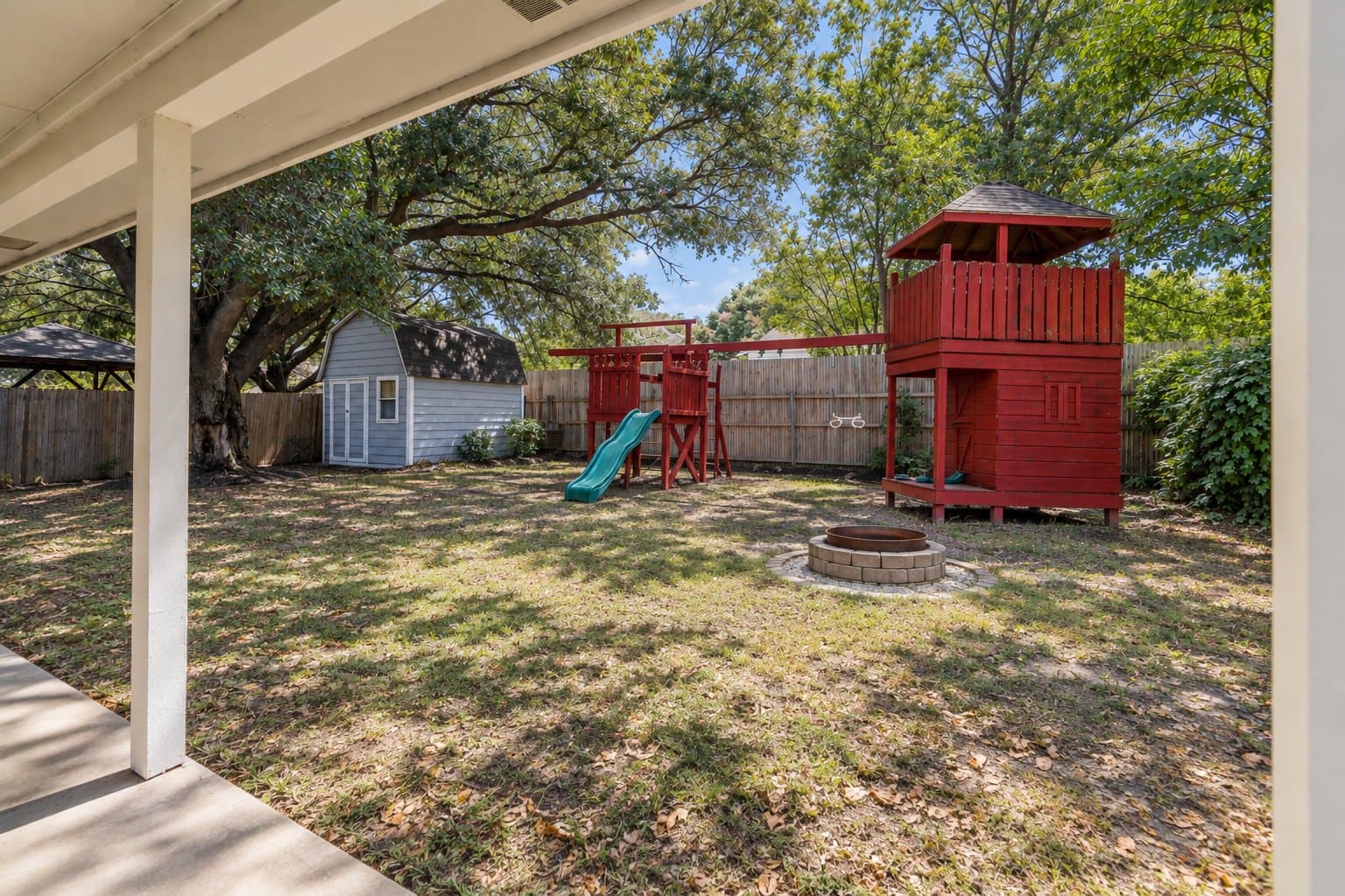 Fort Worth House: 4120 Tulip Tree Court