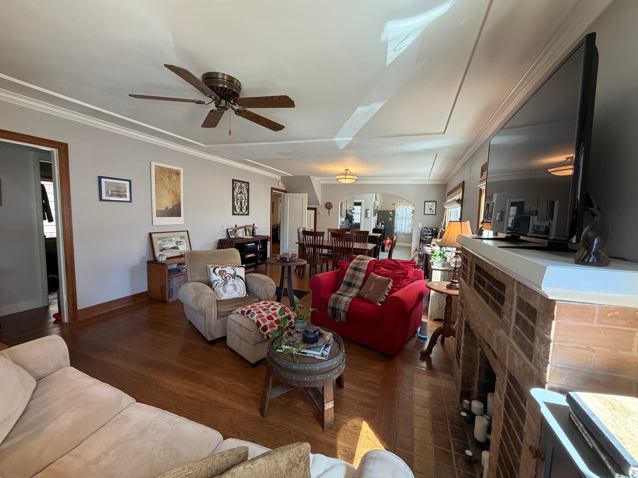 Richmond House: 918 34th St