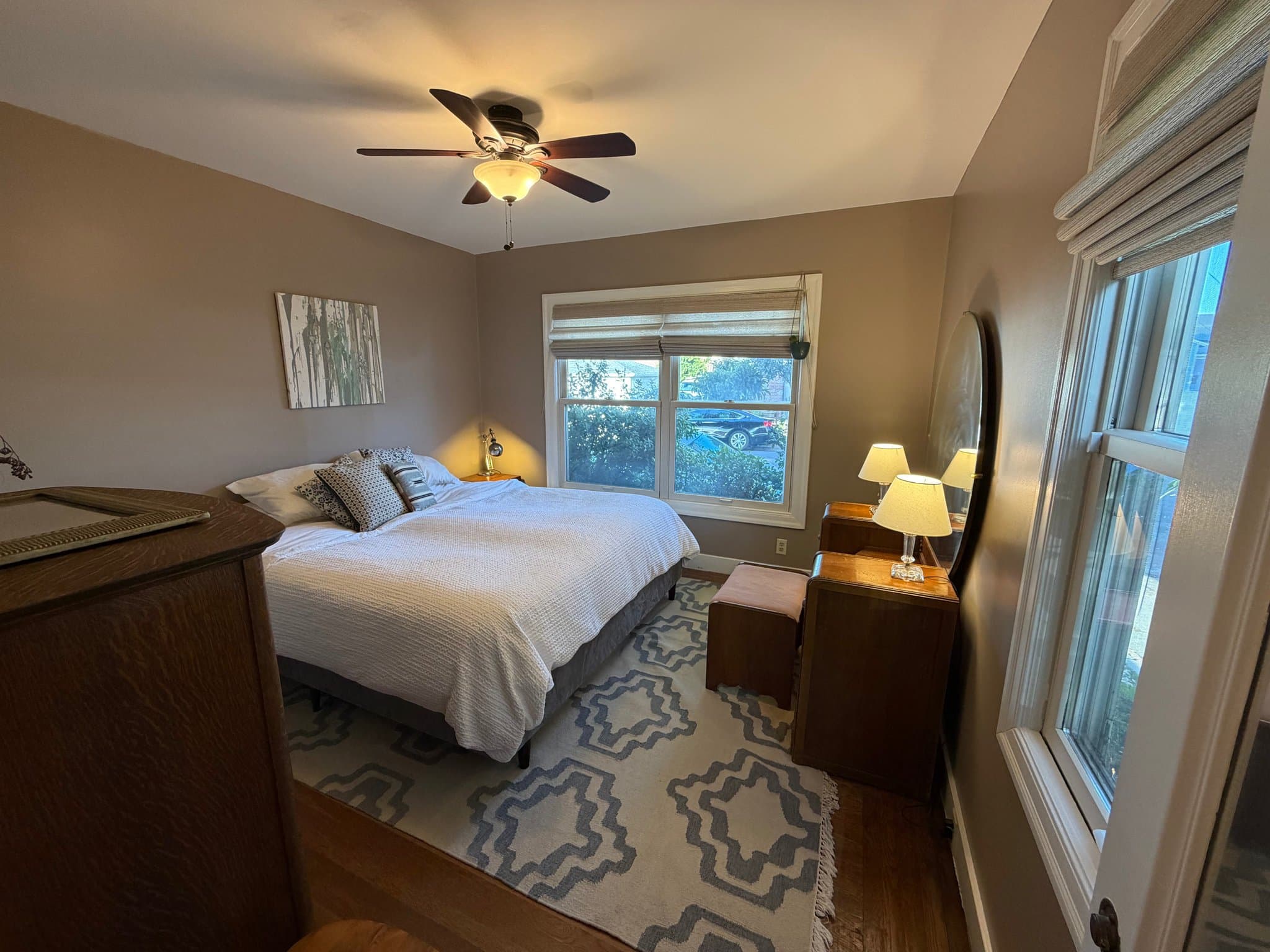 Richmond House: 918 34th St
