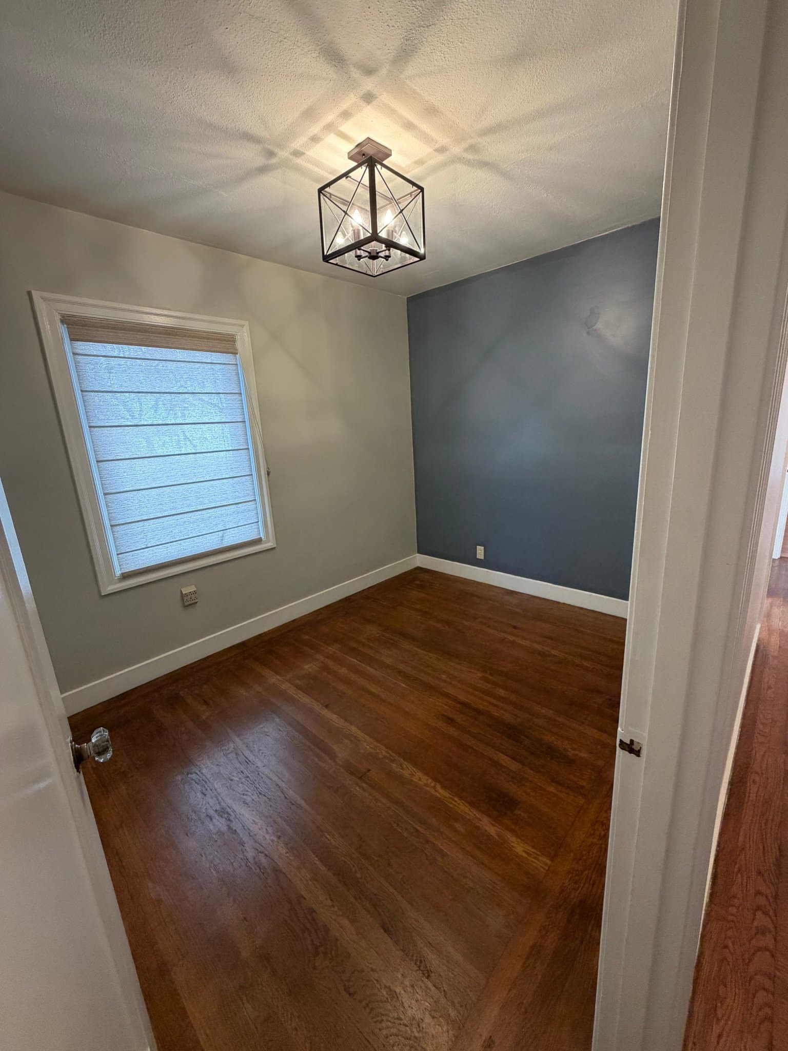 Richmond House: 918 34th St