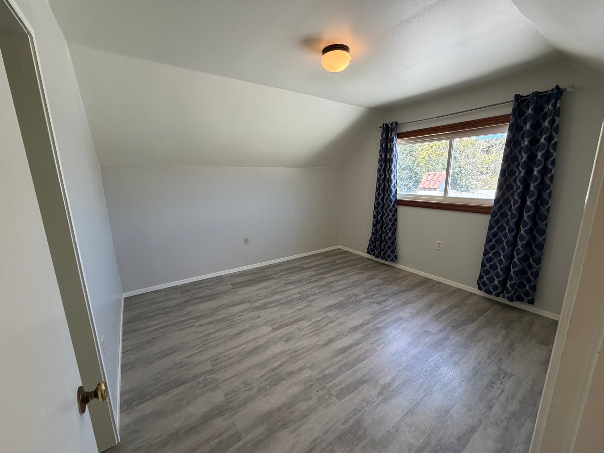 Richmond House: 918 34th St