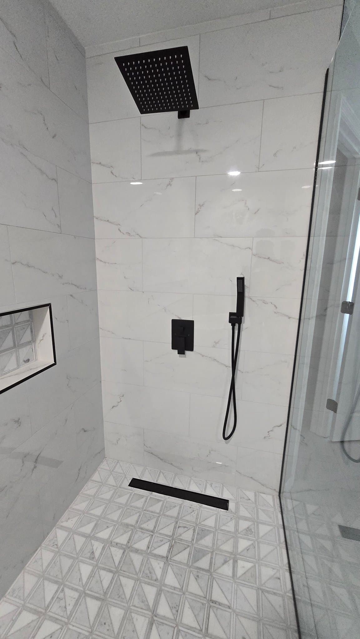 Lakeland House: 7704 Canterbury Cir