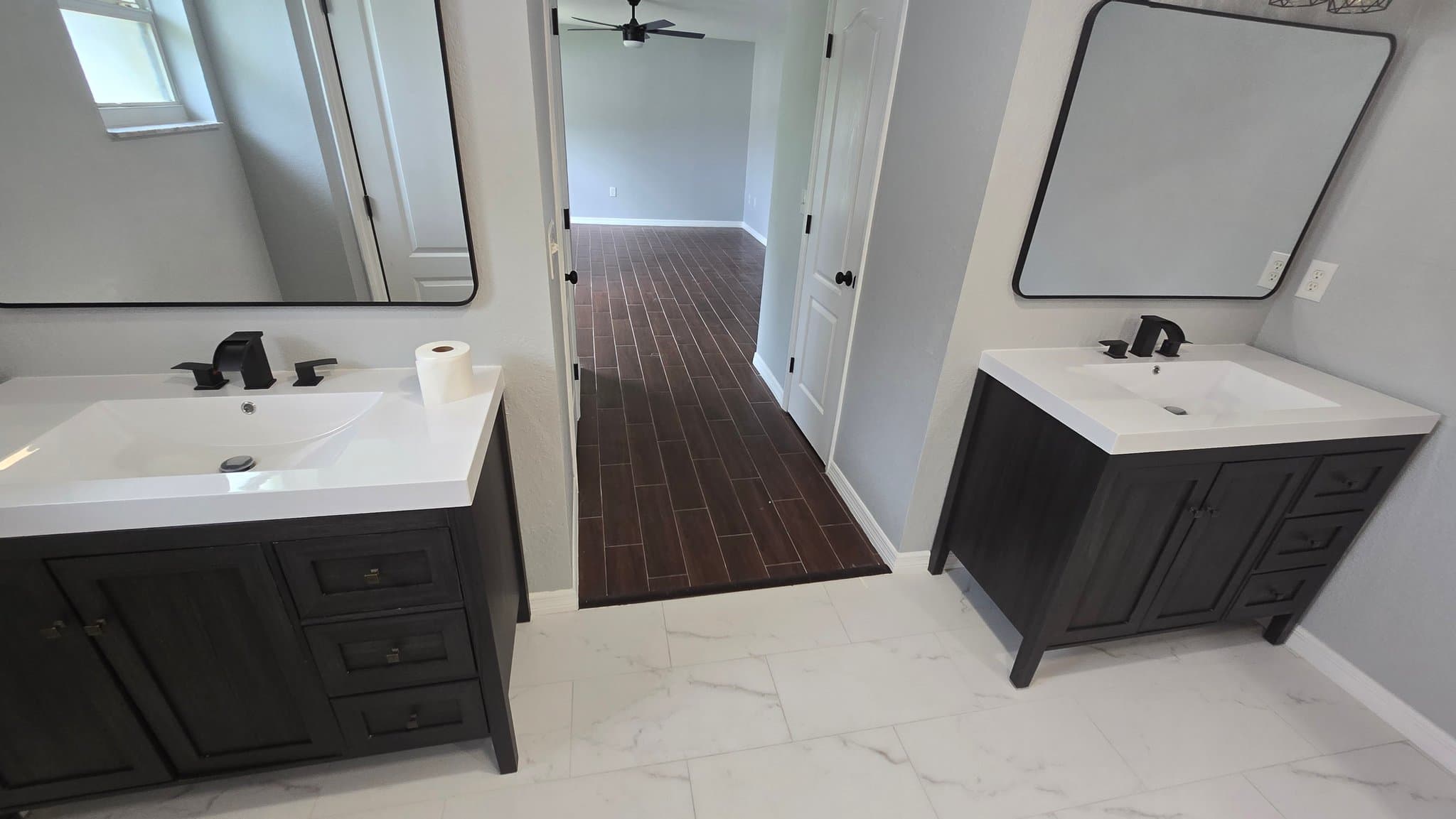 Lakeland House: 7704 Canterbury Cir