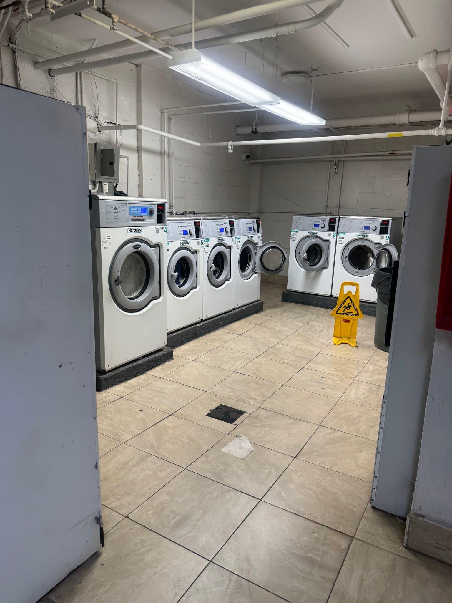 East Orange Apartment: 110 Washington