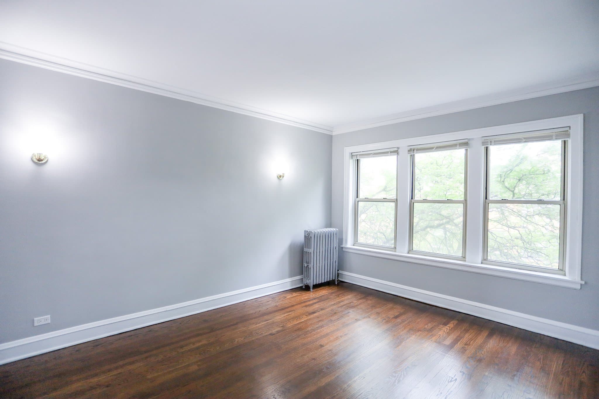 Chicago Apartment: 3410 W Balmoral