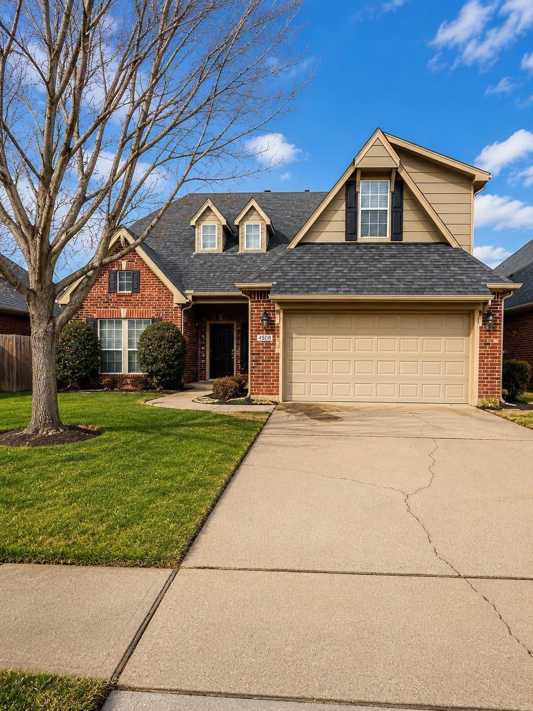 Broken Arrow House: 4508 W Knoxville St.
