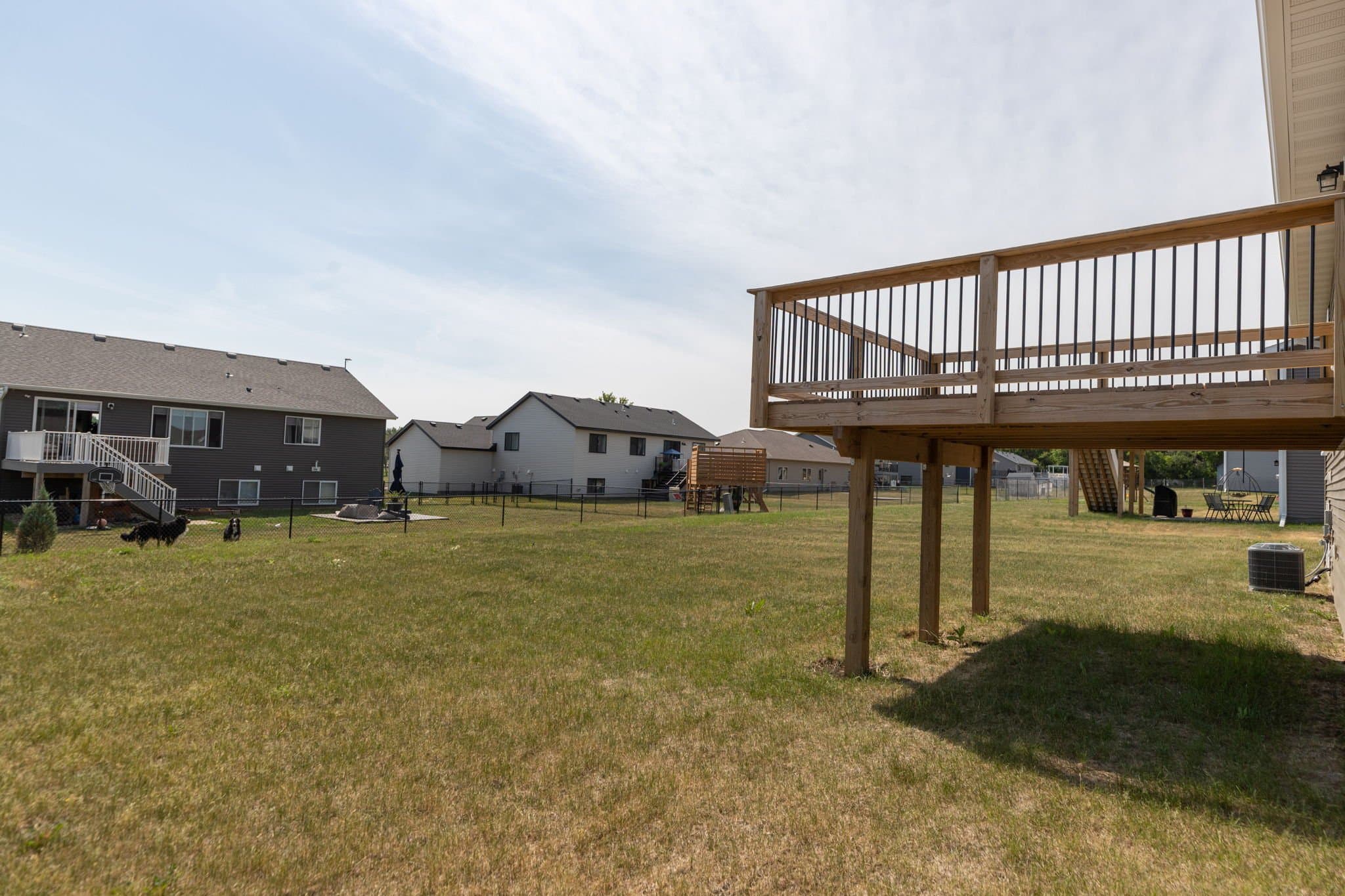 Stewartville House: 1106 Petersen Ct NW