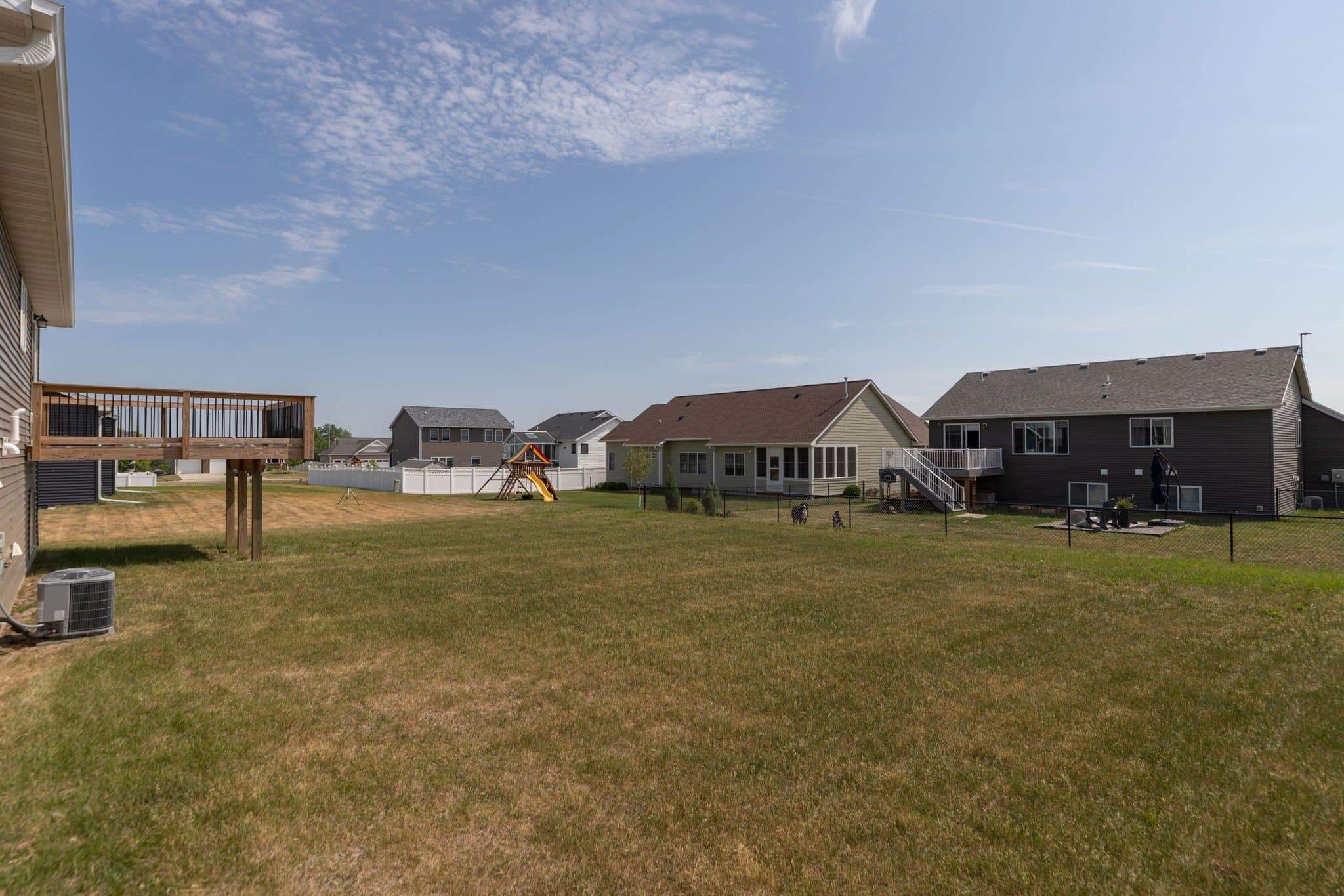 Stewartville House: 1106 Petersen Ct NW