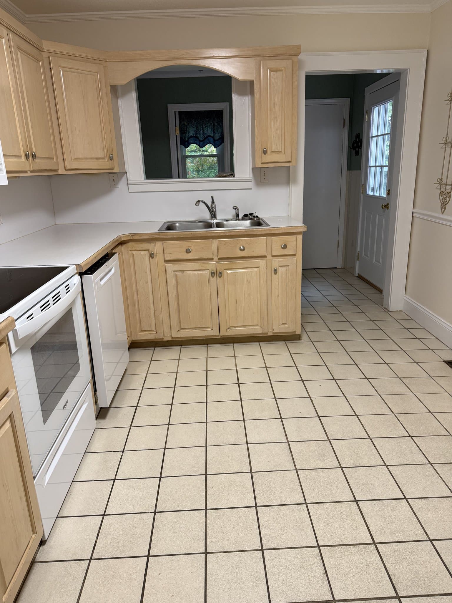 Marion Townhome: 215-2 North Garden St