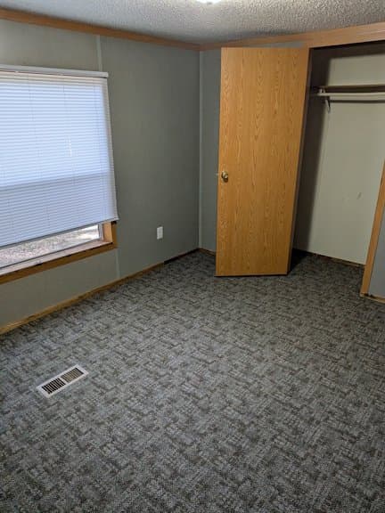 Irons House: 4728 Rosemarie St