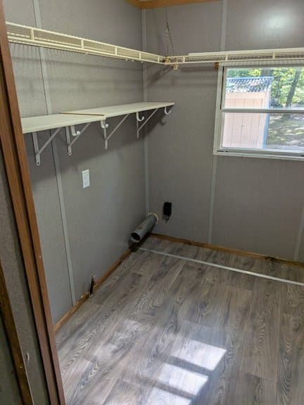 Irons House: 4728 Rosemarie St