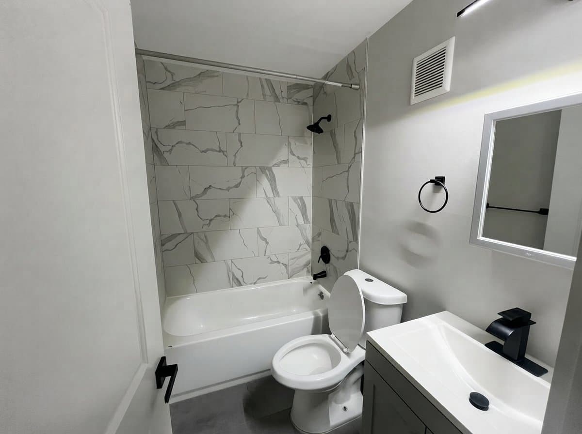 Stratford Apartment: 319 Columbia Avenue