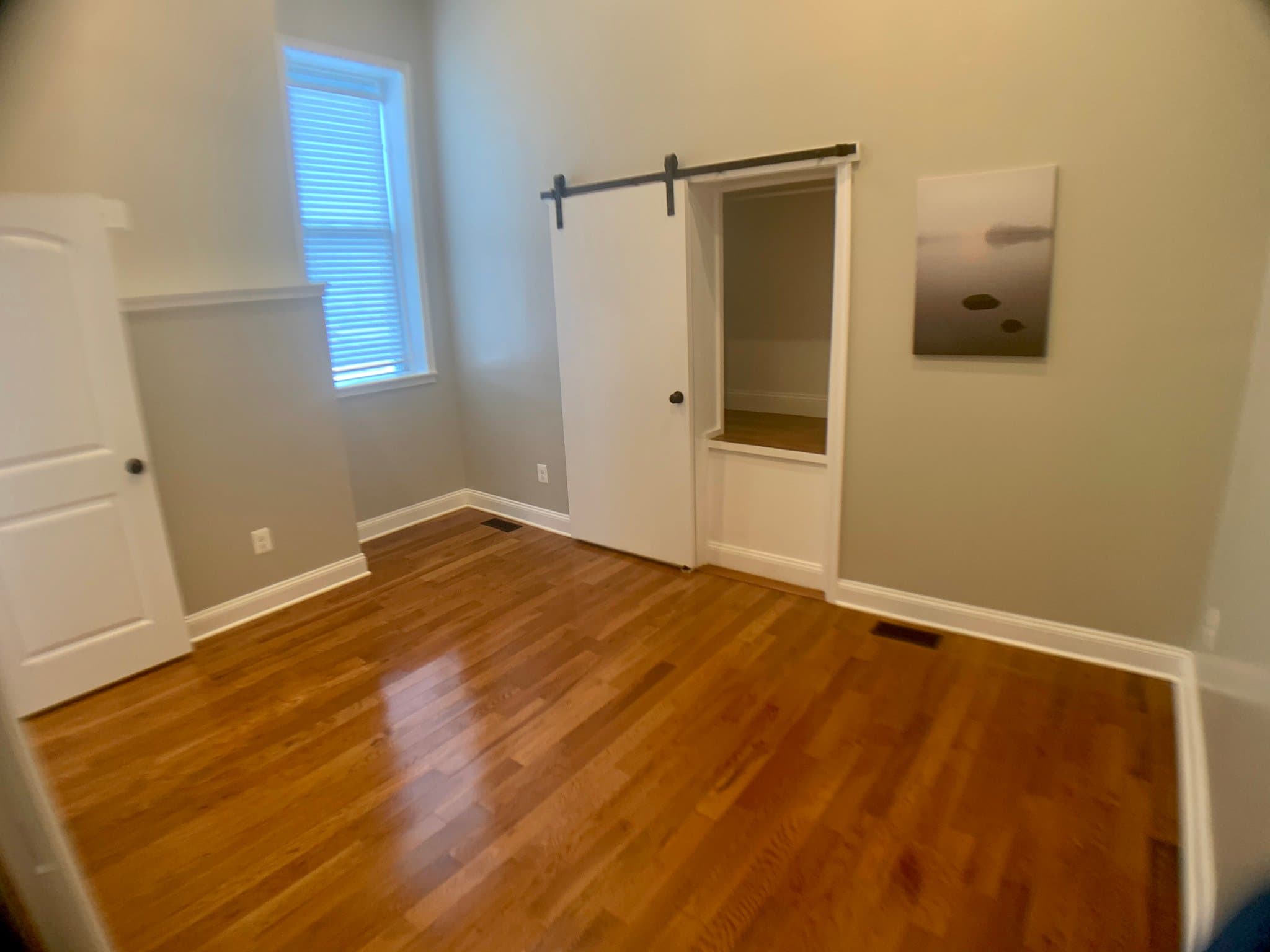 Baltimore Apartment: 227 East Biddle Street