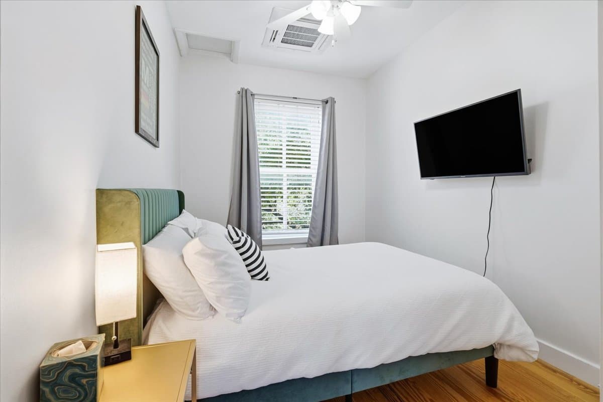 Frederick Condo: 431 N Market St