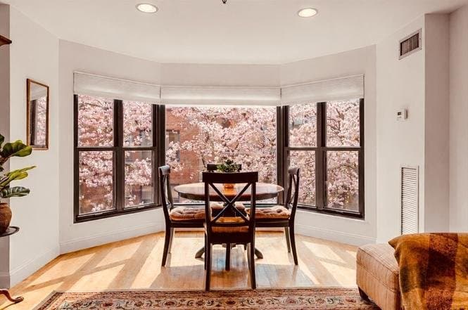 Boston Condo: 16 Harcourt St