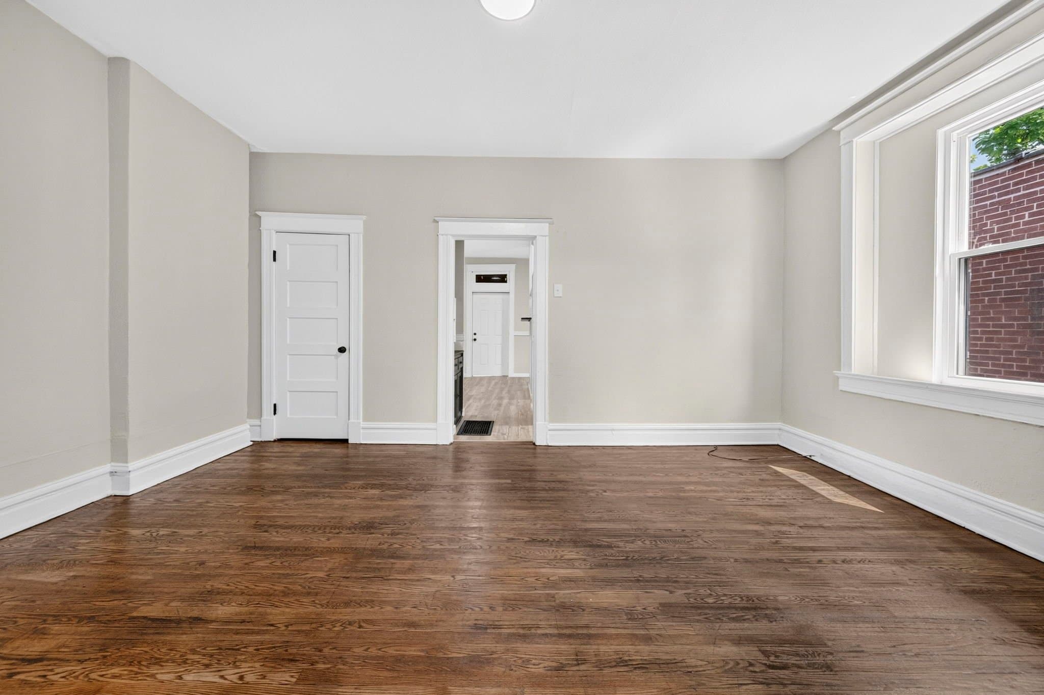 St Louis House: 3234 Michigan Ave