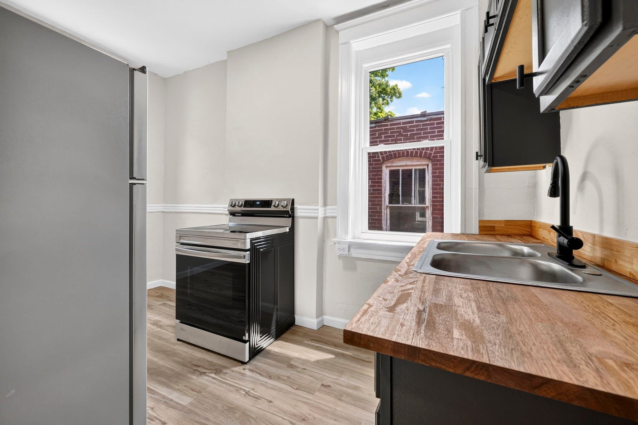 St Louis House: 3234 Michigan Ave