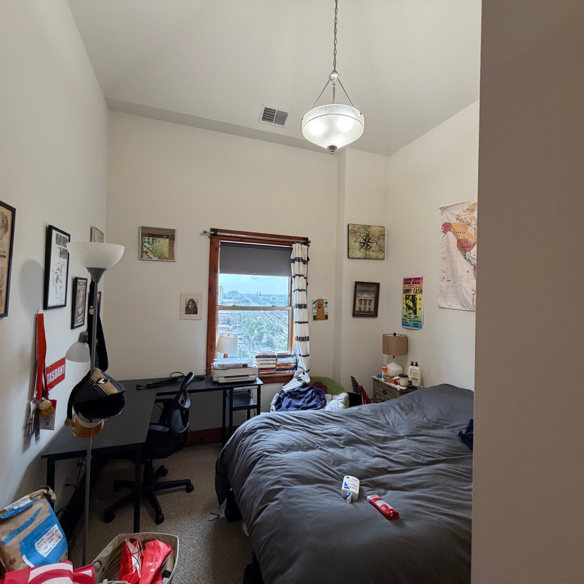 Chicago Apartment: 5346 S Cornell