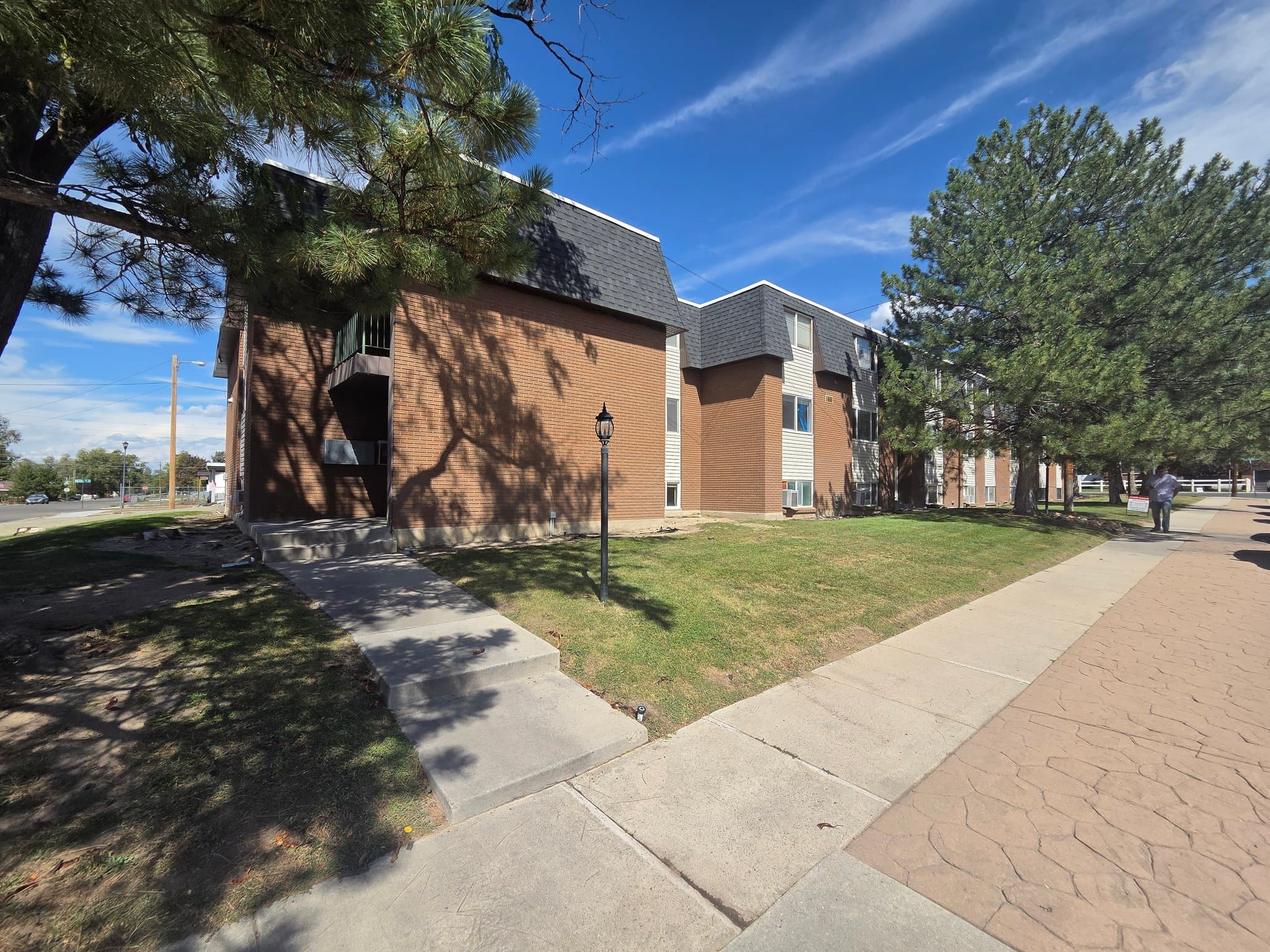 Sandy Condo: 265 East 8880 South