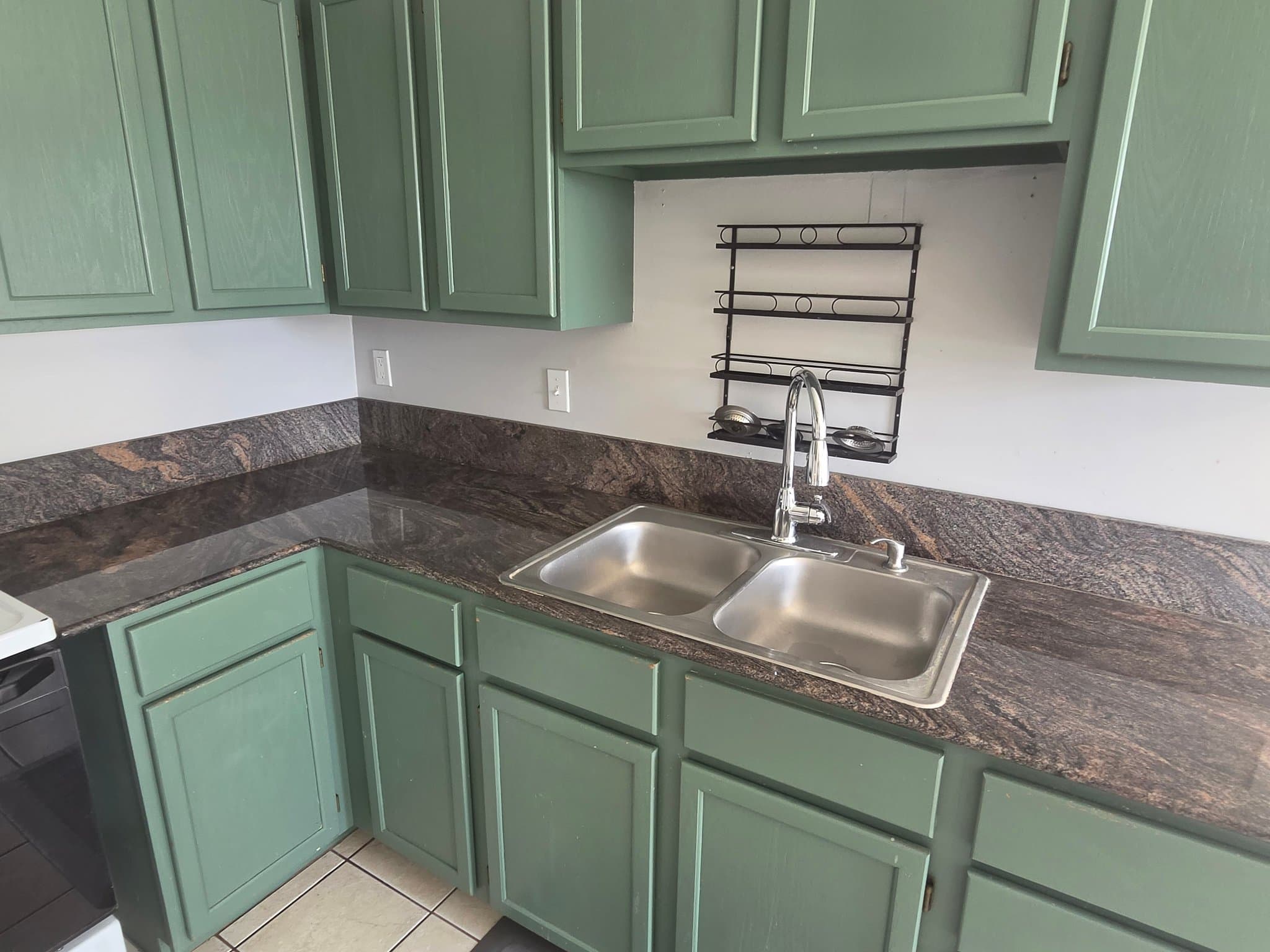 Sandy Condo: 265 East 8880 South