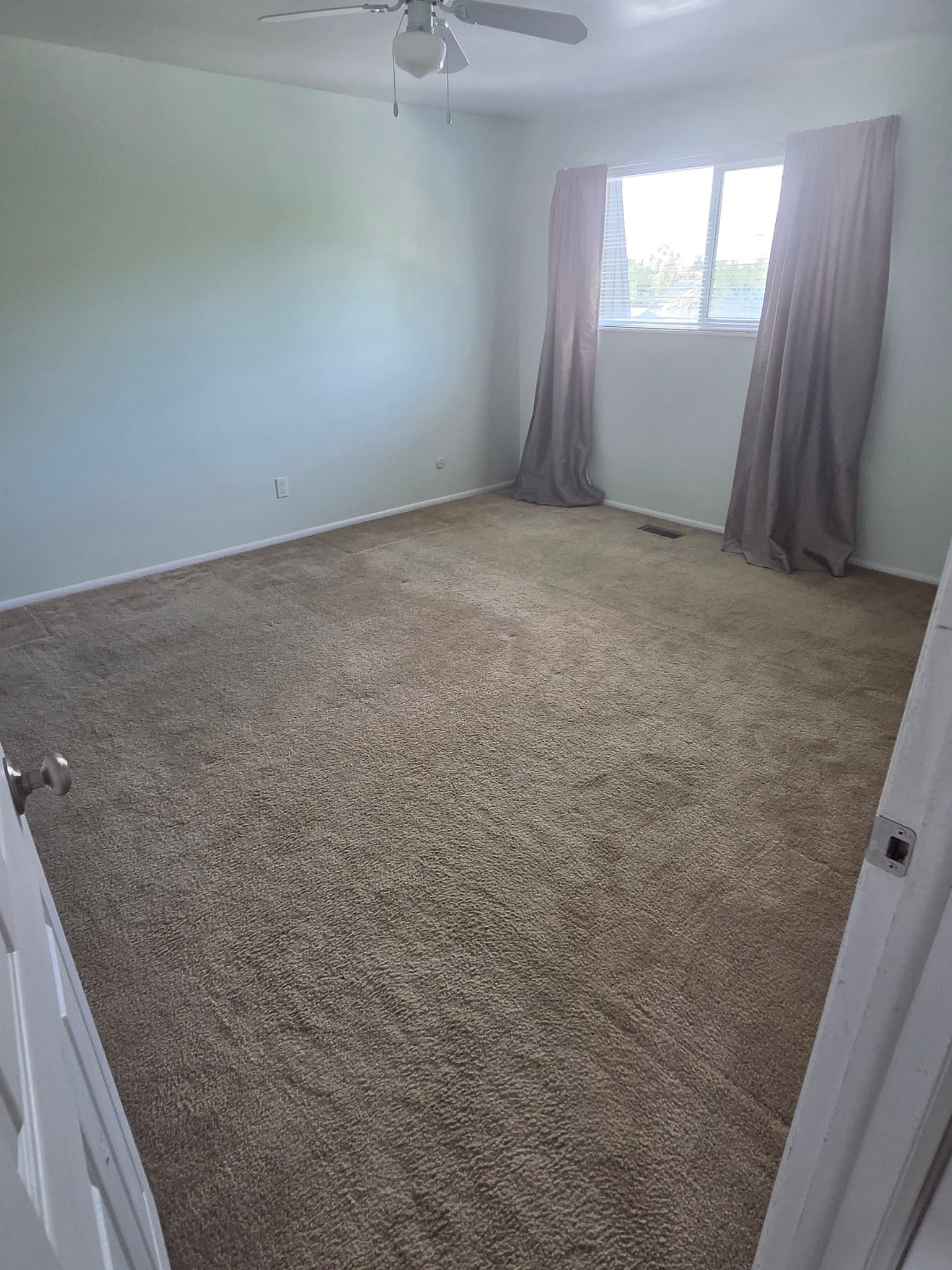 Sandy Condo: 265 East 8880 South