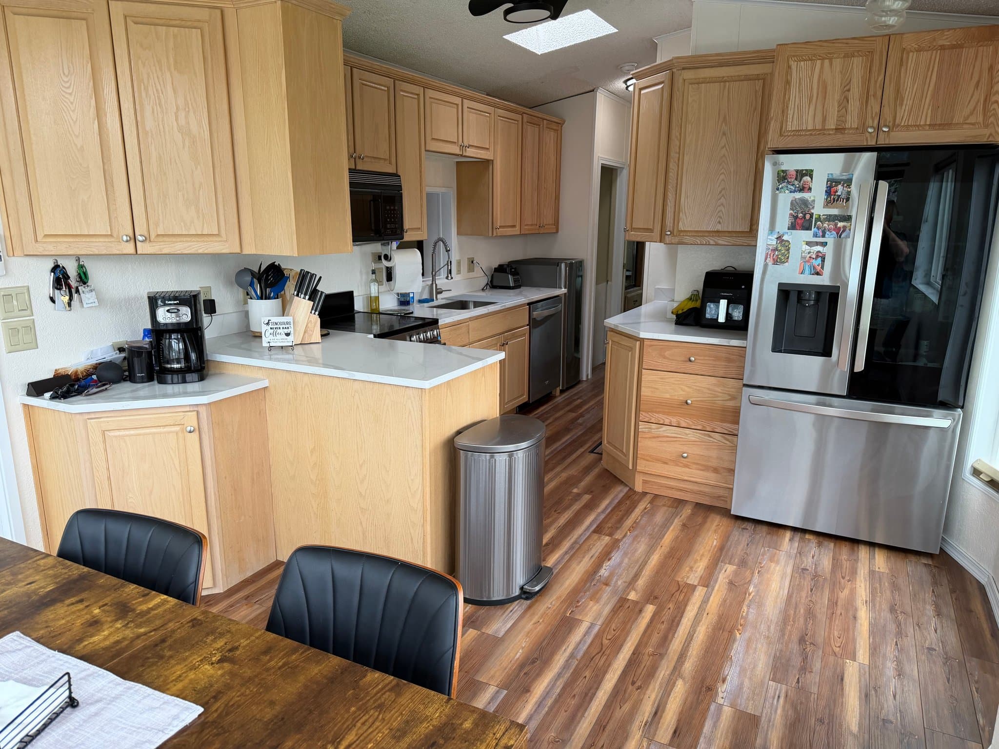 Quincy House: 8818 Crescent Bar Rd NW