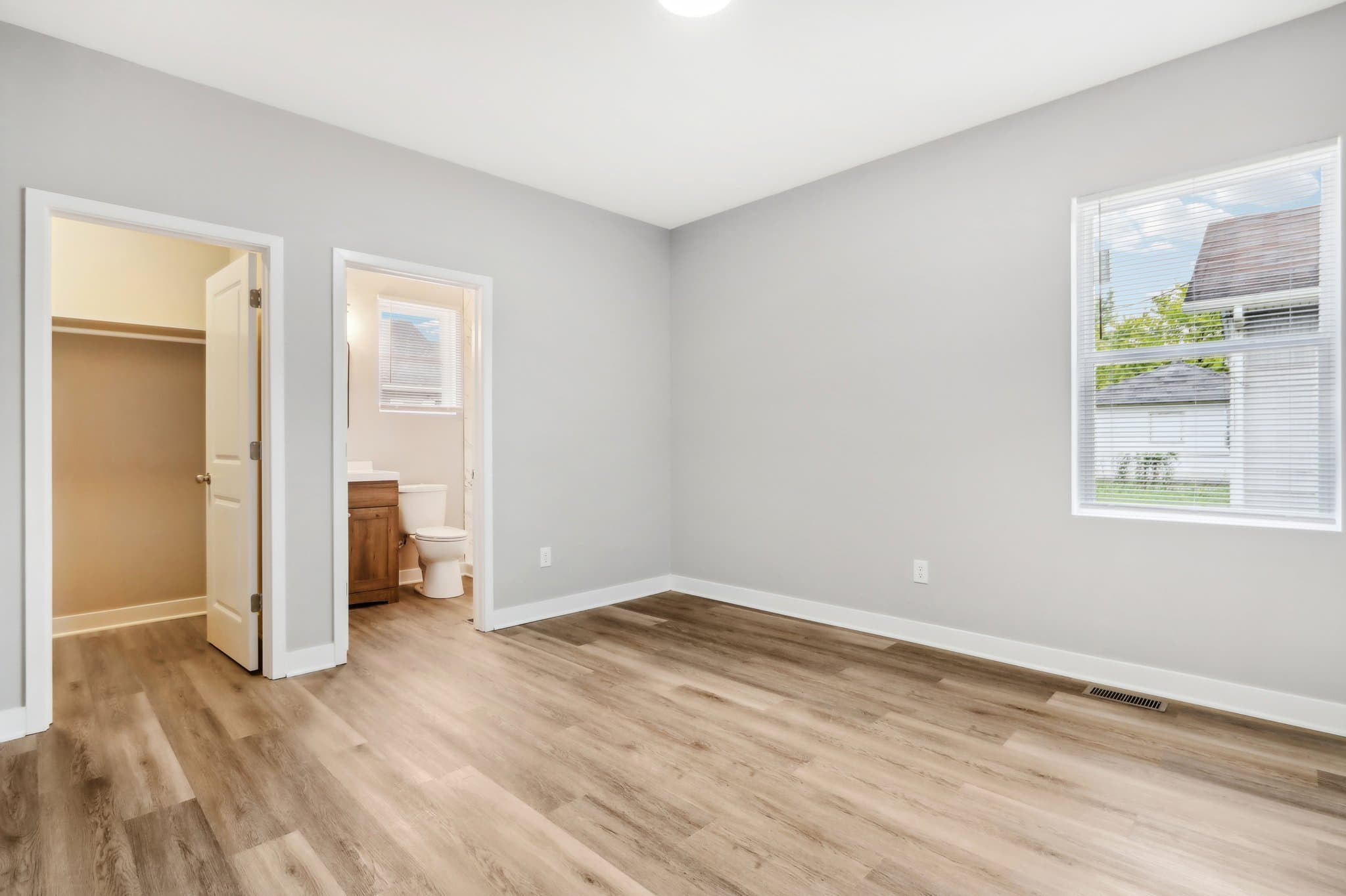 Fortville Townhome: 610 Poplar Street