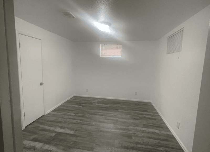 Northglenn House: 104th and Pennsylvania