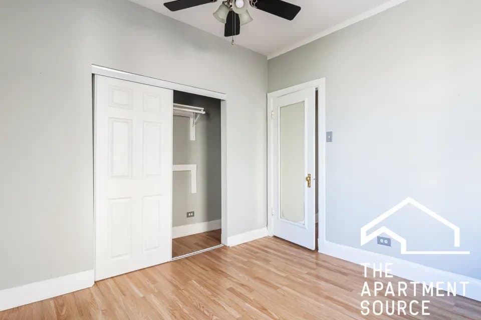 Chicago Apartment: 3831 North Fremont Street #308 Chicago, IL 60613