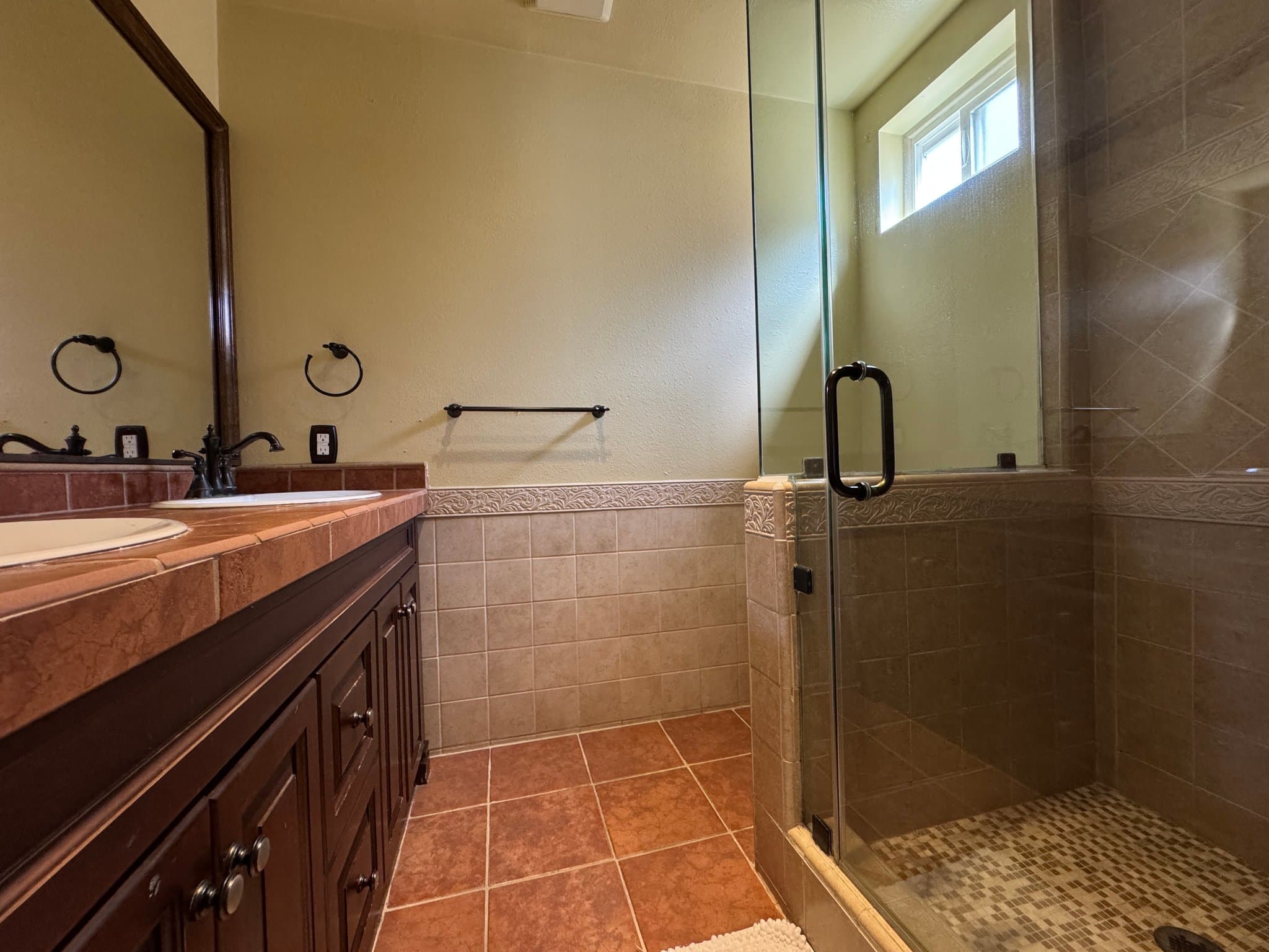 Granada Hills House: 16064 Jersey St.