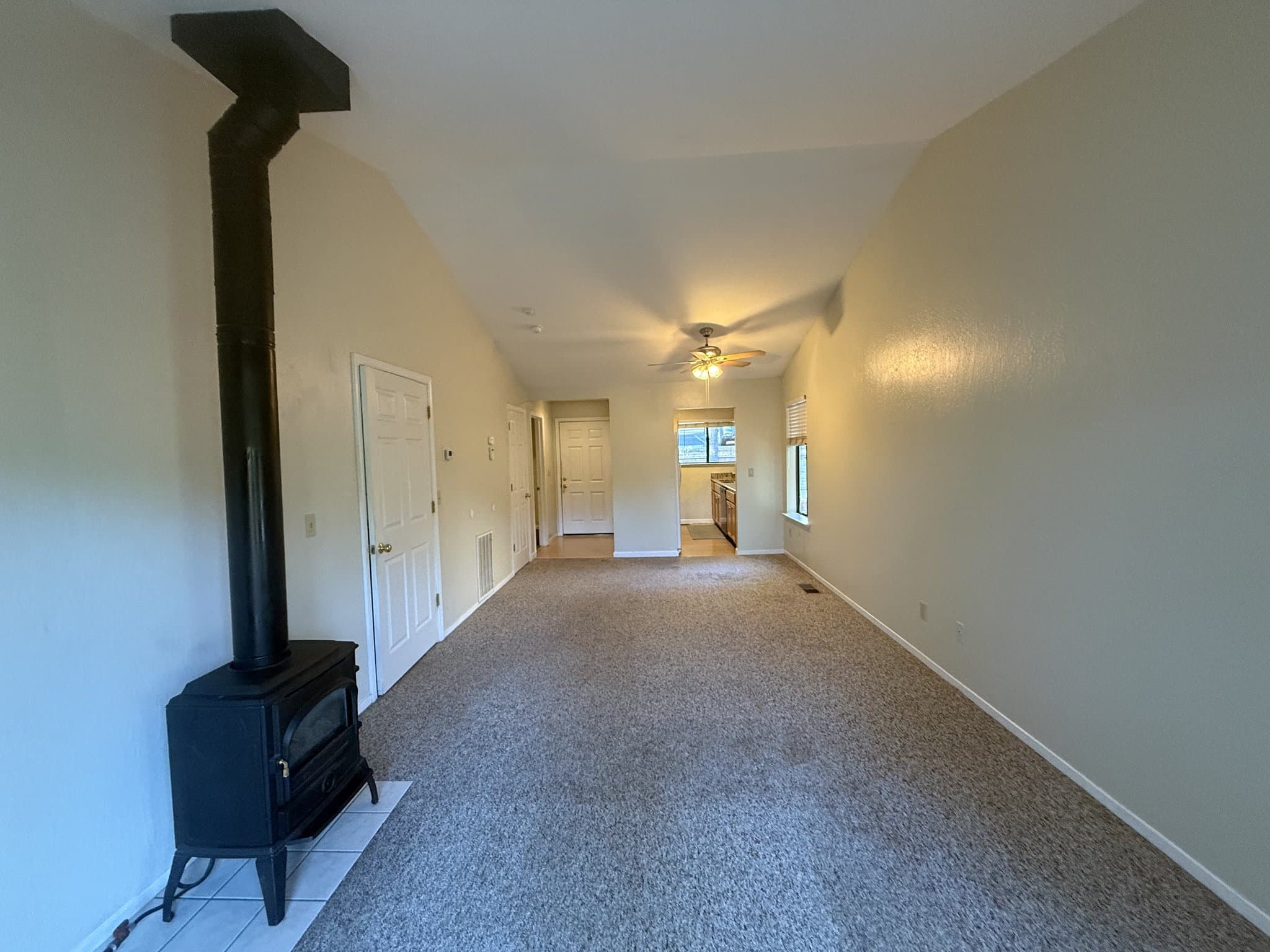 Murphys Townhome: 488 Dogwood Dr.