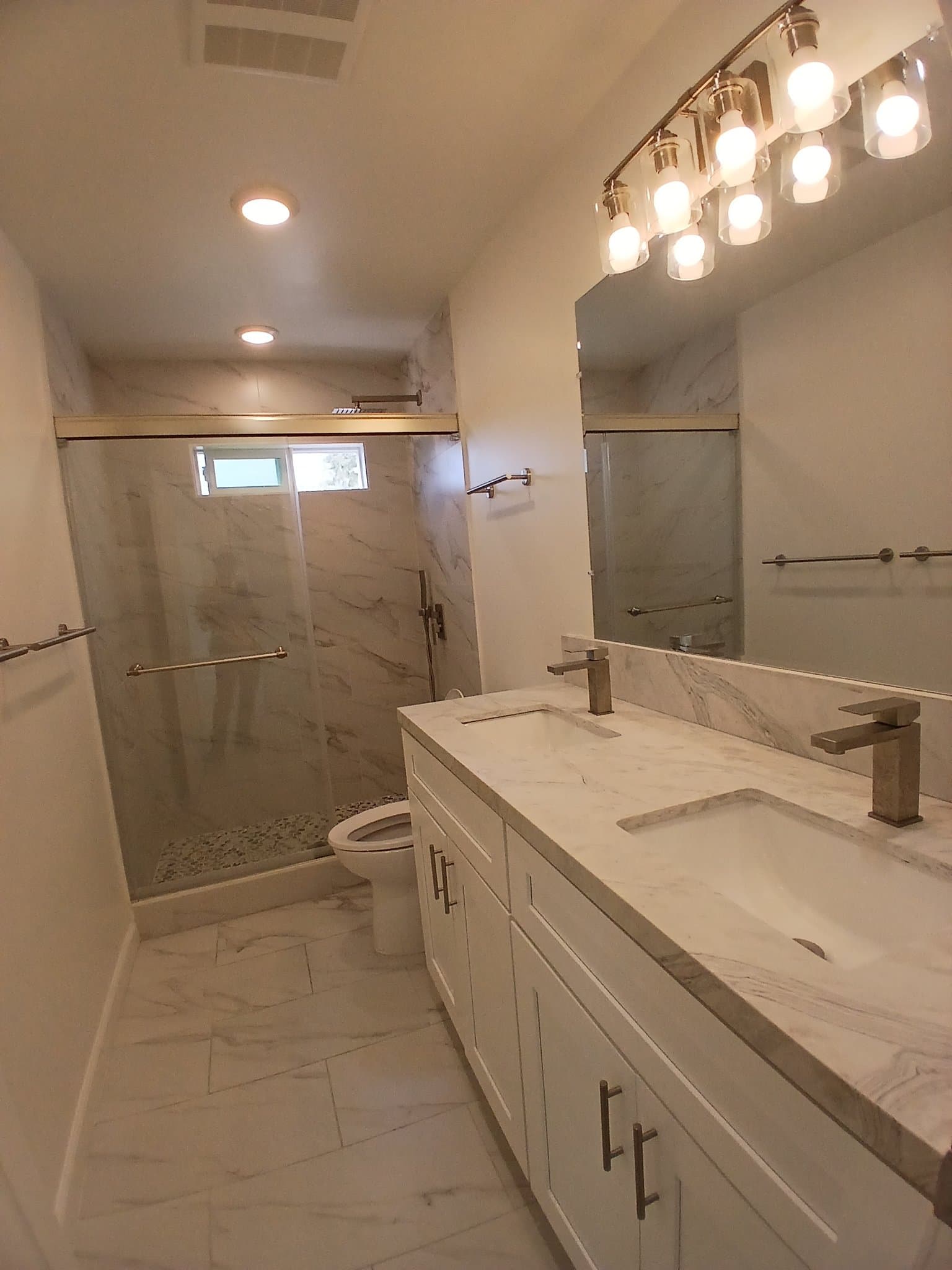 North Hollywood Apartment: 6014 Colfax Ave.