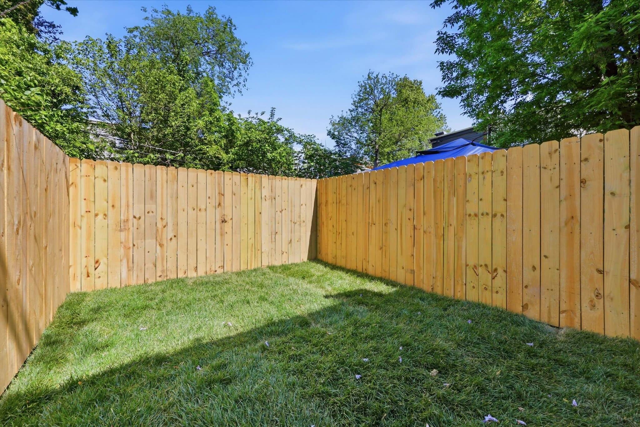 Philadelphia Townhome: 5011 Beaumont Ave