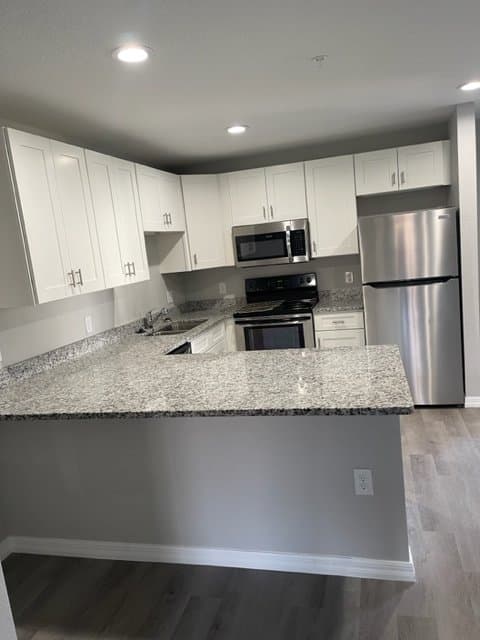 Winter Haven Apartment: 1925 Ave O, SW