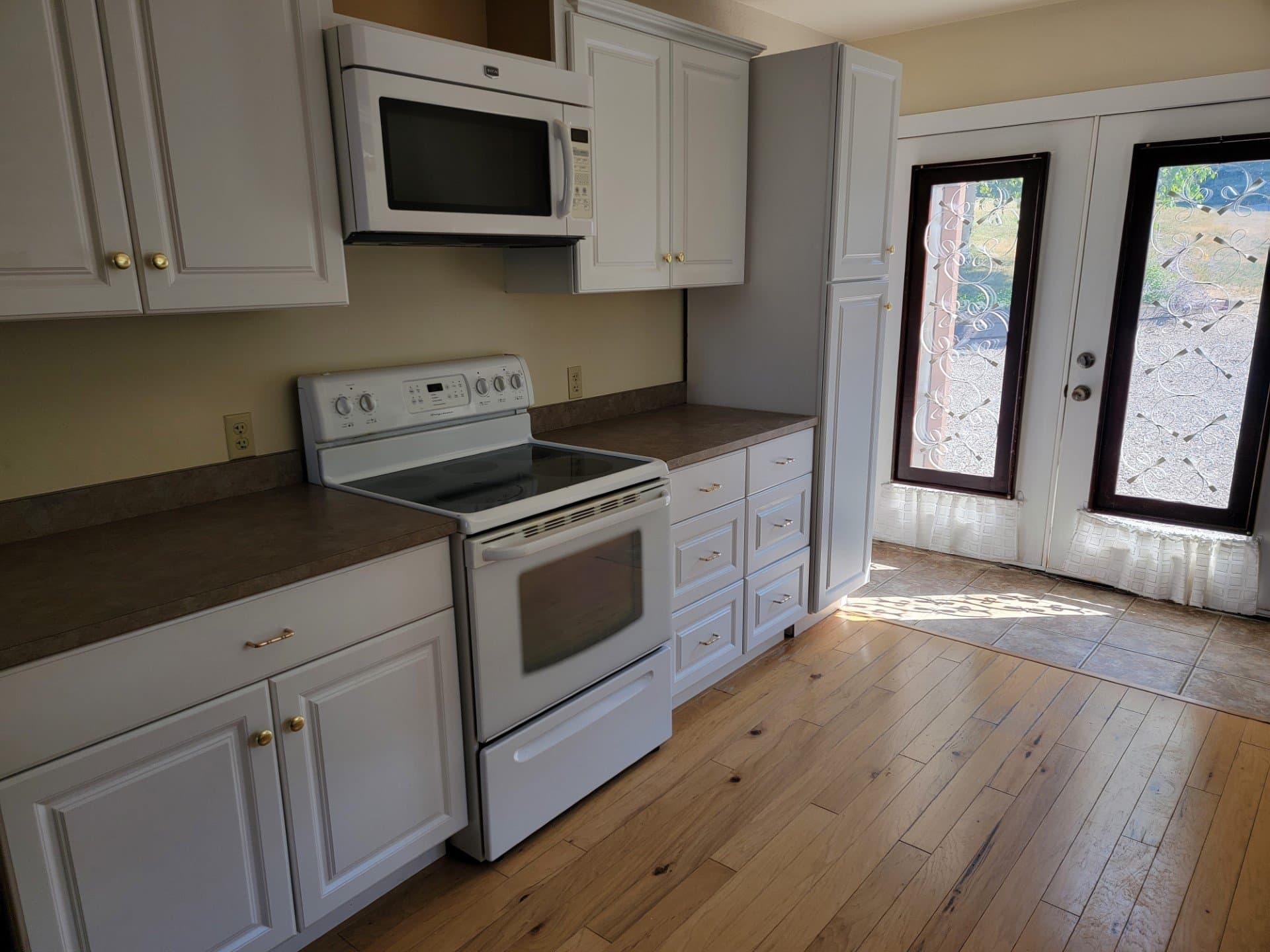 Polson House: 37020 Schaefer Road