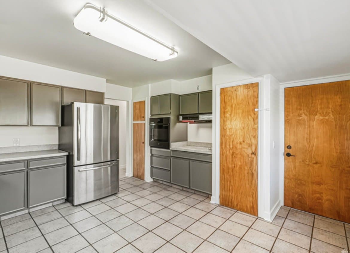 Salt Lake City Single Room: 2036 E Highland View Circle