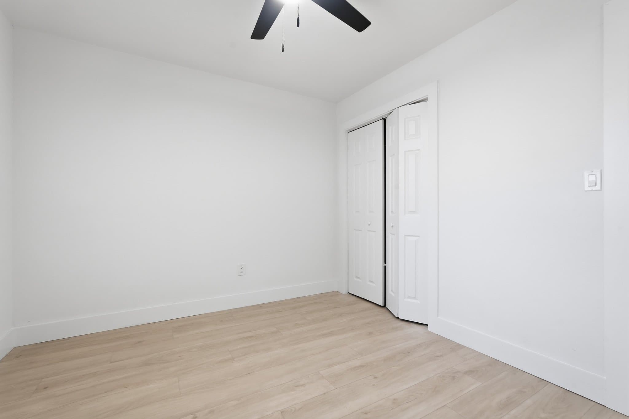 Myrtle Beach Townhome: 604 19th Ave N