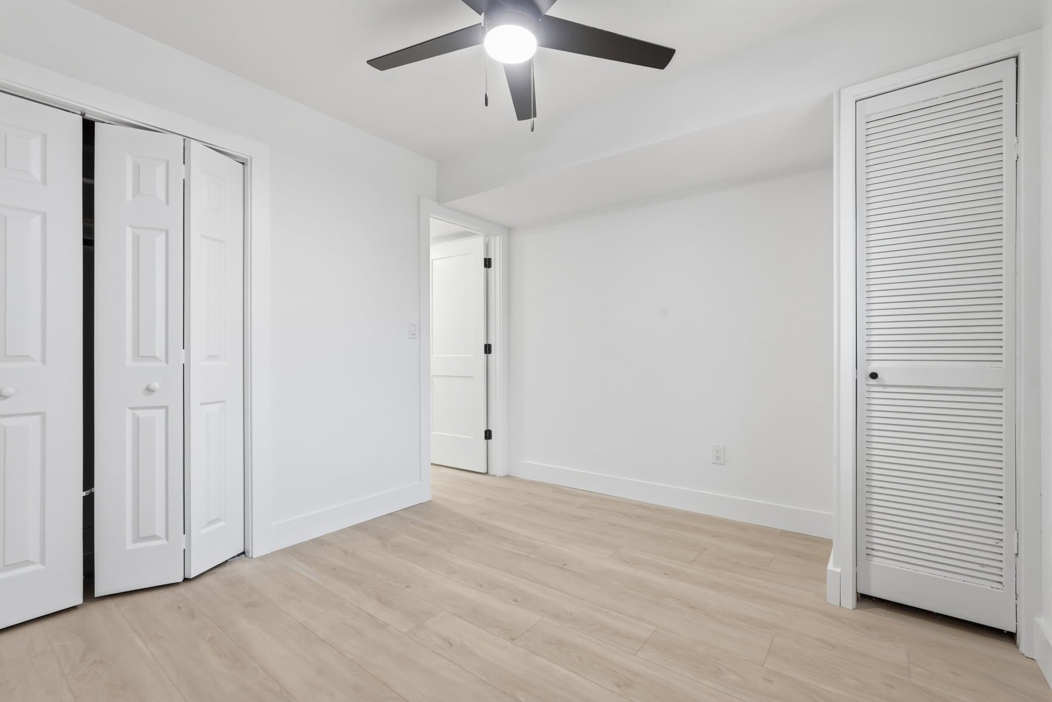Myrtle Beach Townhome: 604 19th Ave N