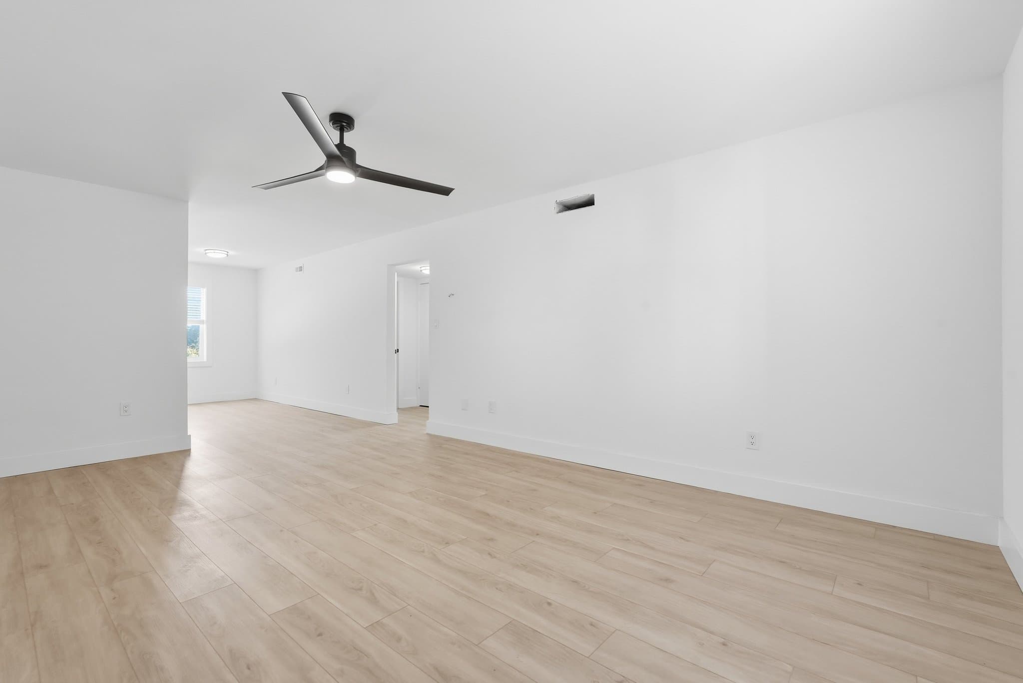 Myrtle Beach Townhome: 604 19th Ave N