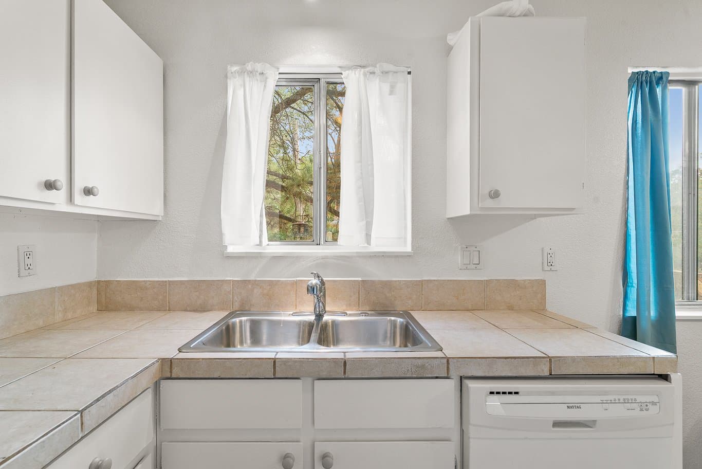 Fort Collins House: 6404 Constellation Dr