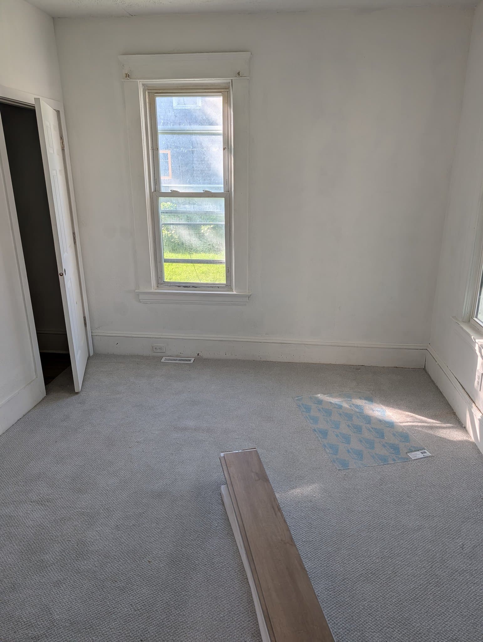 Lorain House: 761 Washington Ave