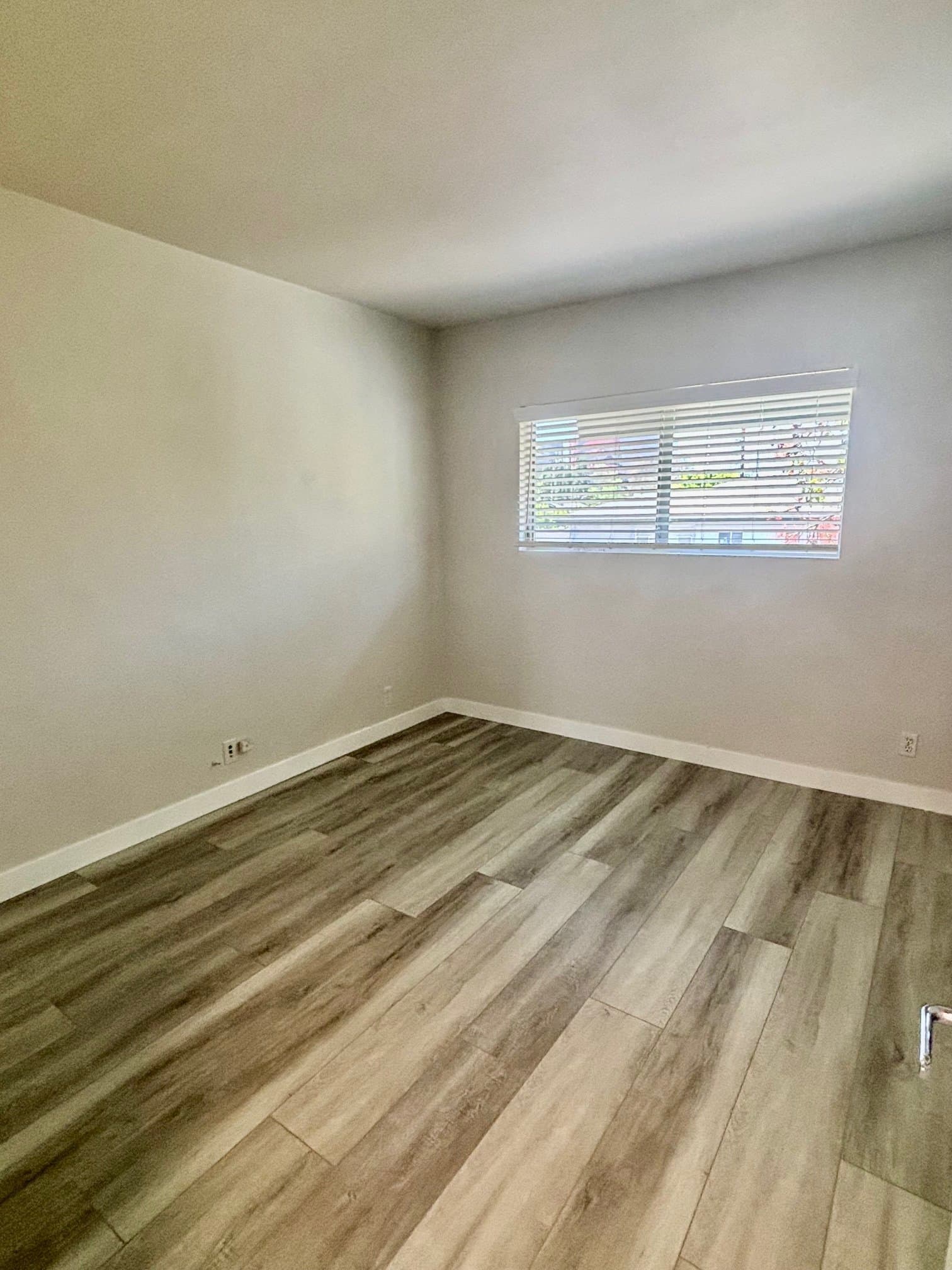 West Hollywood Multiplex: 808-812 Westmount Drive