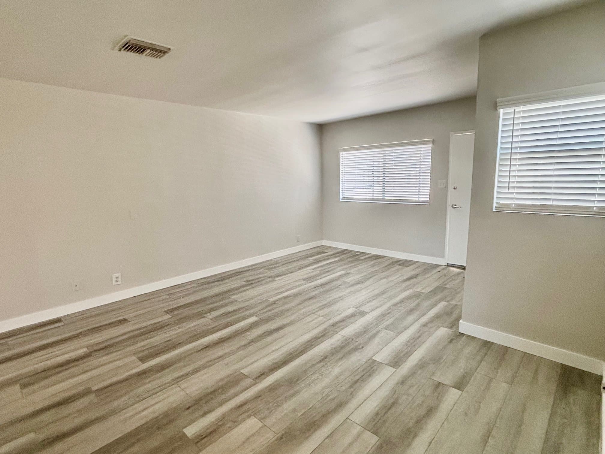 West Hollywood Multiplex: 808-812 Westmount Drive