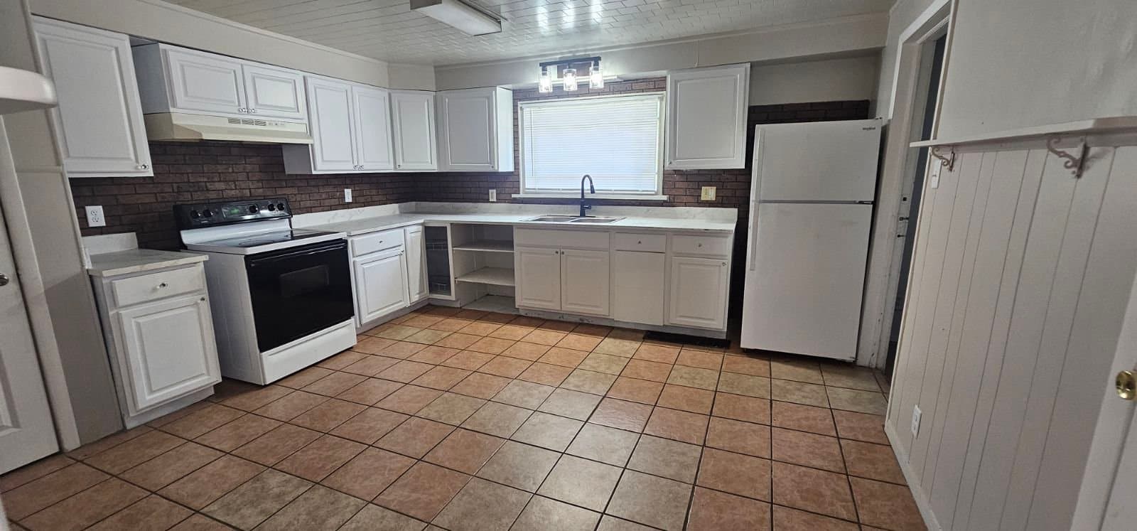 South Bend House: 1105 Jefferson