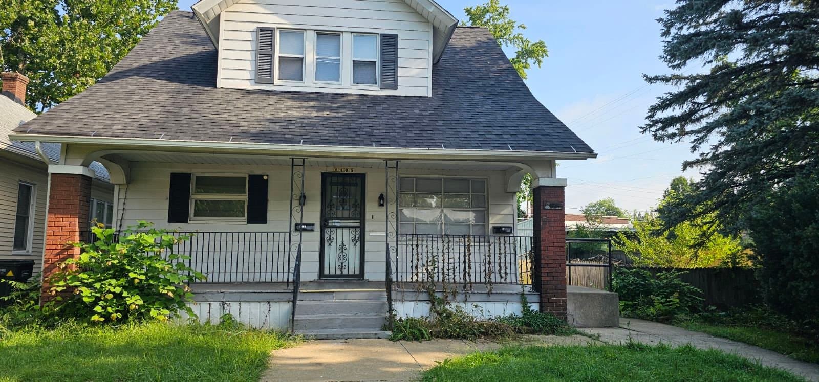 South Bend House: 1105 Jefferson