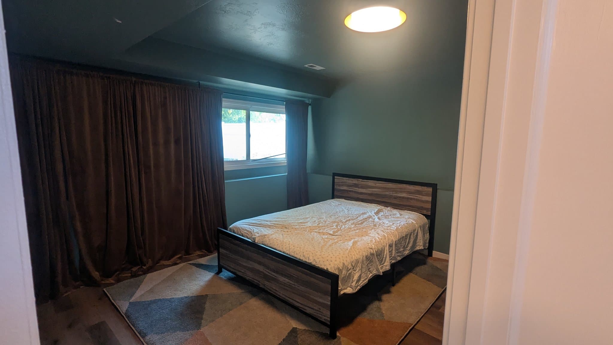 Salt Lake City Single Room: 5557 S Walden Glen Dr