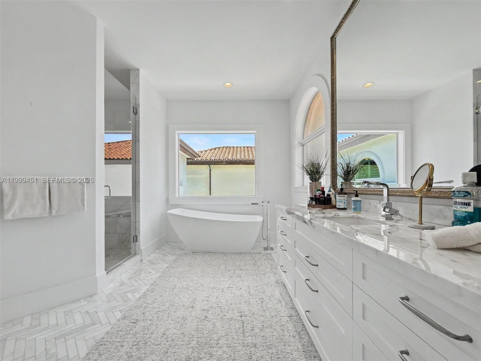 Coral Gables House: 13689 Deering Bay Dr