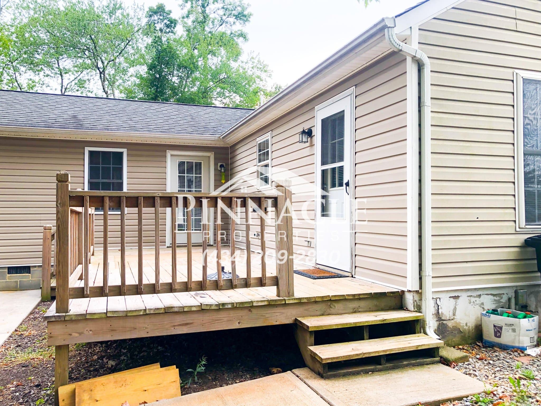 Lynchburg House: 237 Alta Ln.